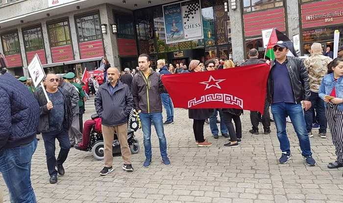 بەشداری ژمارەیەك لەهاوڕێیانی كۆمەڵە لە مەراسیمی رۆژی كرێكار لە نۆروێژ بەشداری ژمارەیەك لەهاوڕێیانی كۆمەڵە لە مەراسیمی رۆژی كرێكار لە نۆروێژ